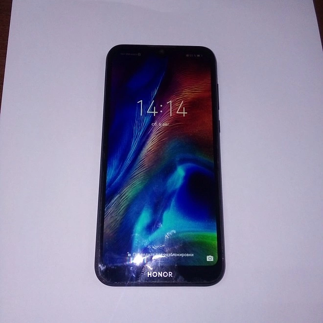 Смартфон Honor 8S (64 ГБ)