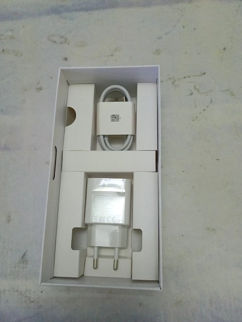Смартфон HUAWEI nova Y61 4/128Gb