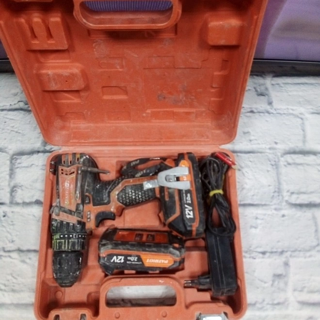 Шуруповерт PATRIOT  BR 111ES 180201411