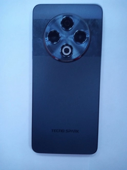 Смартфон TECNO SPARK 30 4G 128 ГБ