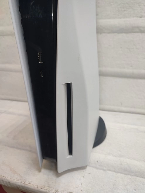 Игровая приставка PS5 PlayStation 5 CFI-1008A