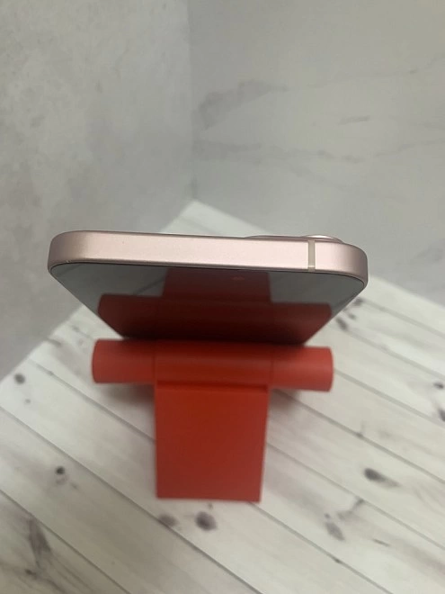 Смартфон Apple iPhone 15 Plus 6/128Gb