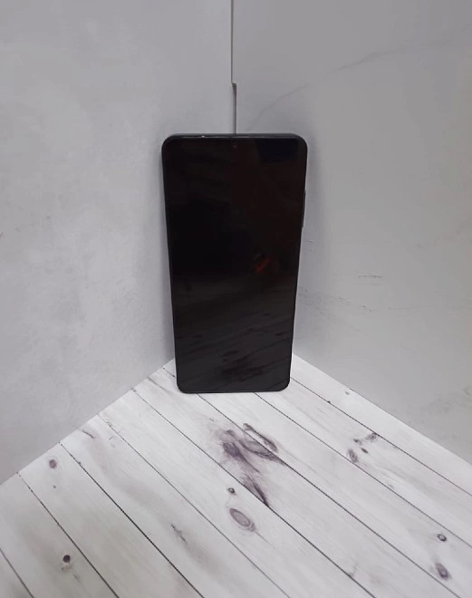 Смартфон Samsung A06 4/128
