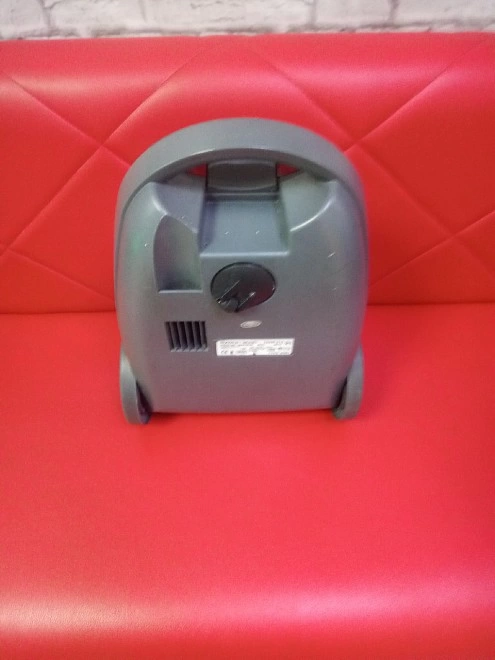 Пылесос Hoover Arianne T2440 019