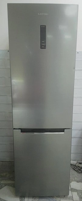 Холодильник Leran CBF 220 IX