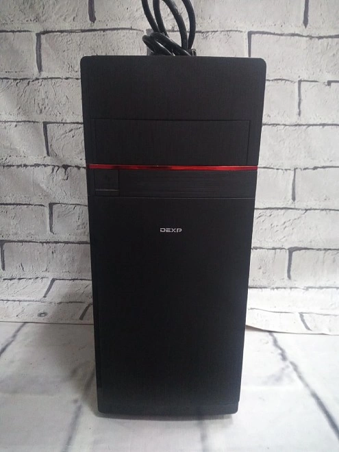 Системный блок Dexp AMD FX-4300/3.8GHz/8Gb/814Gb/AMD Radeon Graphics