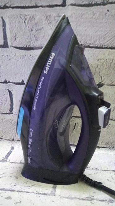Утюг PHILIPS GC3925/30