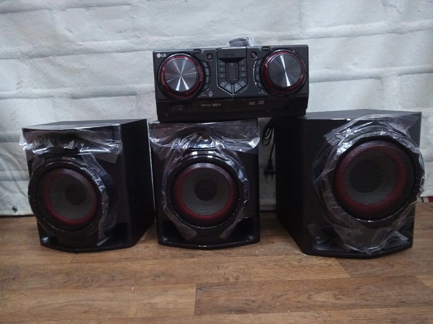 Акустическая система 2.1 LG XBOOM CJ45