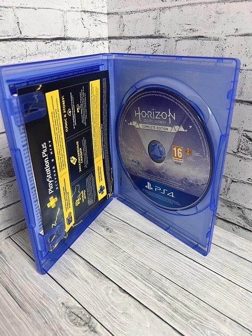 Диск для PS 4 Sony Horizon Zero Dawn Complete Edition