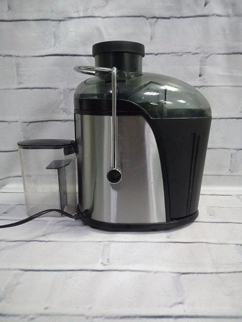 Соковыжималка Scarlett SC-012