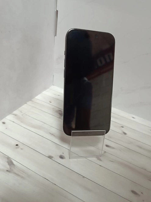 Смартфон iPhone 15 128 ГБ