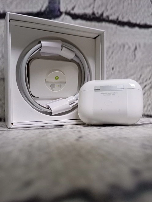 Наушники Apple AirPods Pro