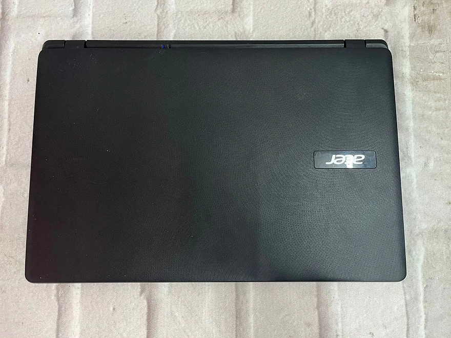 Ноутбук aser intel Celeron N3060/1.6GHz/intel HD Graphics/4Gb
