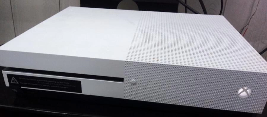 Игровая приставка X-Box One Xbox One S