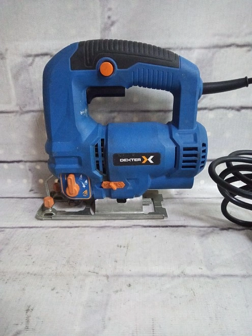 Электролобзик Dexter 750JS3-100.5