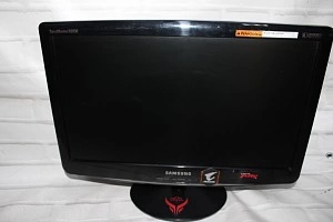 Монитор Samsung B2030N