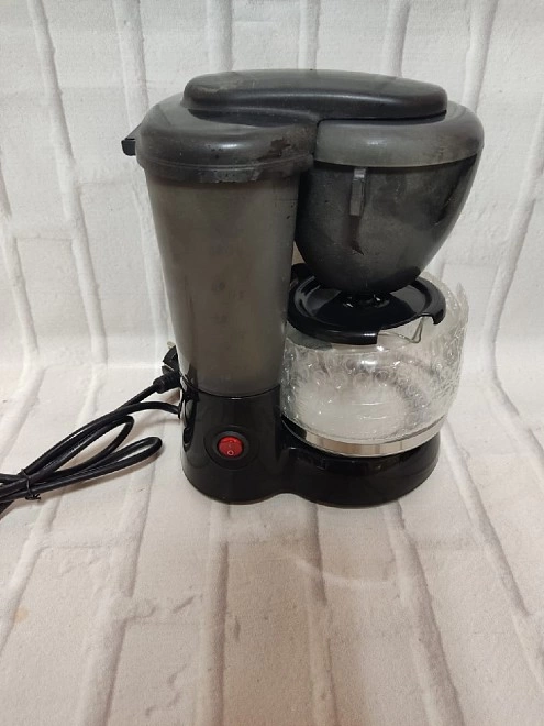 Кофеварка Maxwell MW-1660 BK