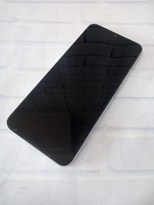 Смартфон Realme C33 128 ГБ