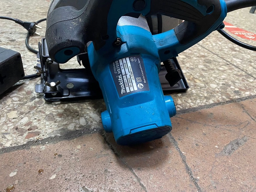 Пила циркулярная Makita HS7000