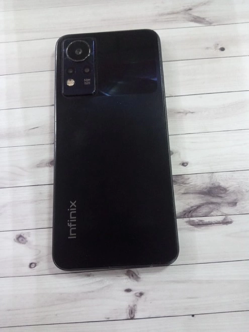 Смартфон Infinix NOTE 12 6/128Gb