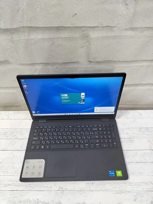 Ноутбук Dell Intel i5-1135G7/2.4GHz/8озу/256ssd/mx330/irisXe