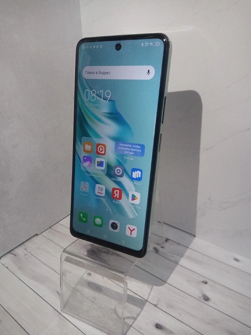 Смартфон TECNO SPARK 20 Pro 8/256 Gb