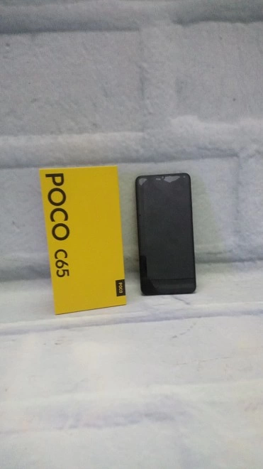 Смартфон POCO C65 128 ГБ