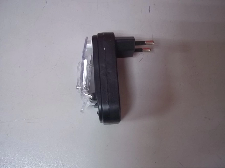 Зарядное устройство Axtel Автополярность