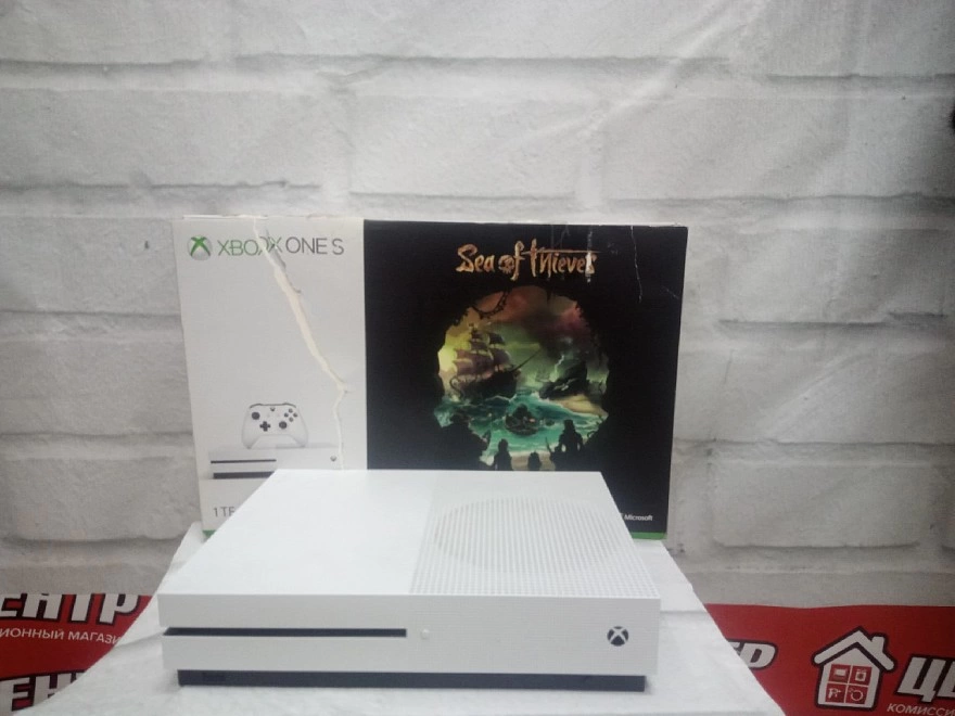 Игровая приставка X-Box One Microsoft One S 1Tb