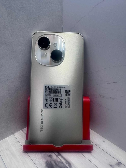 Смартфон Tecno SPARK Go 1