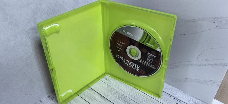 Диск для X-Box Microsoft Gears of war 2