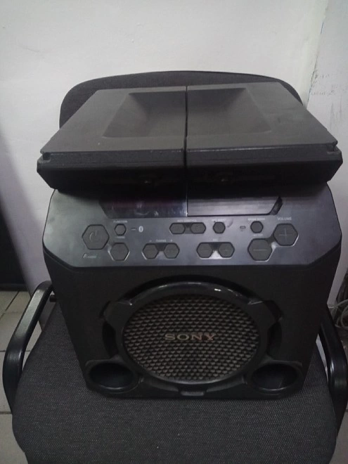 Акустическая система 1.0 Sony GTK-PG10