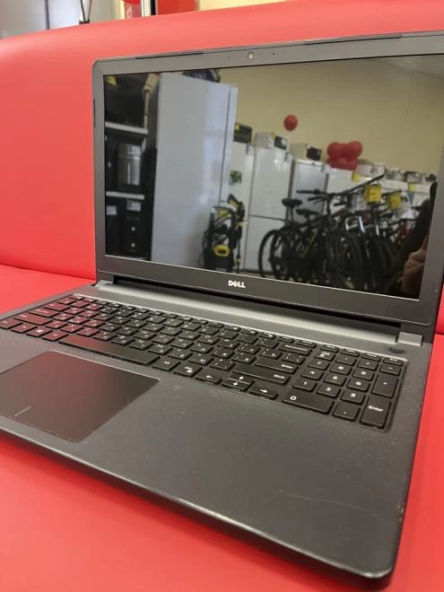 Ноутбук Dell AMD A10-8700P/1.8GHz/8Gb/500Gb/AMDR6