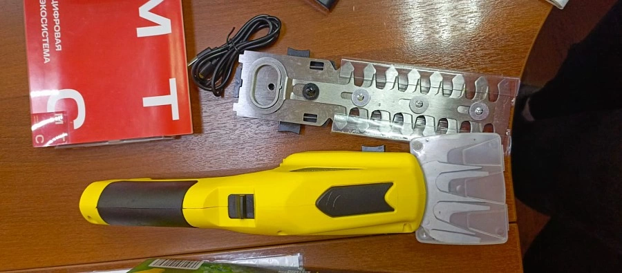 Кусторез Li-ion 1300 мАч