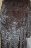 Шуба средней длинны, цельная Fur natural классическая р-р 50-52, 
