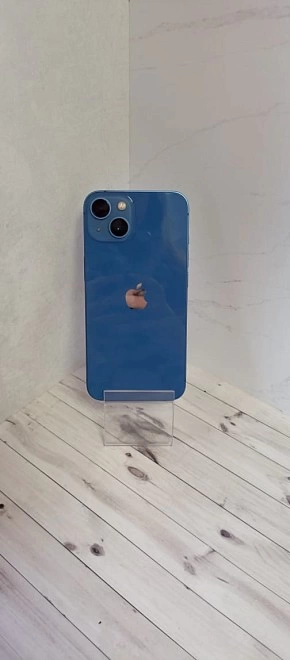 Смартфон Apple iPhone 13 128 ГБ