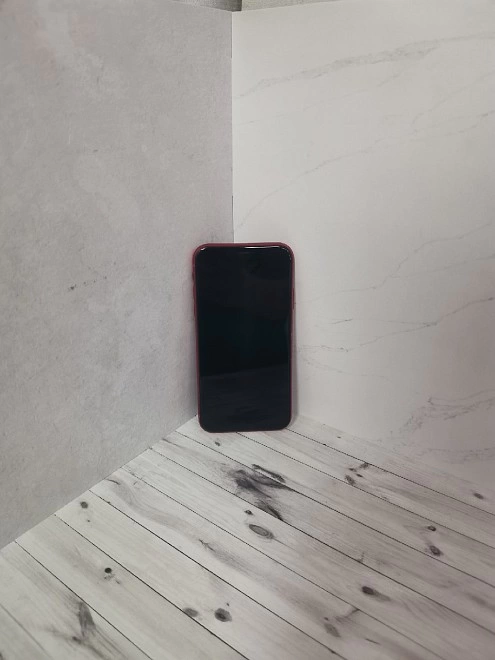 Смартфон iPhone 11 4/64