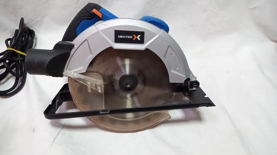 Электропила дисковая Dexter 1300CIS2-185.5