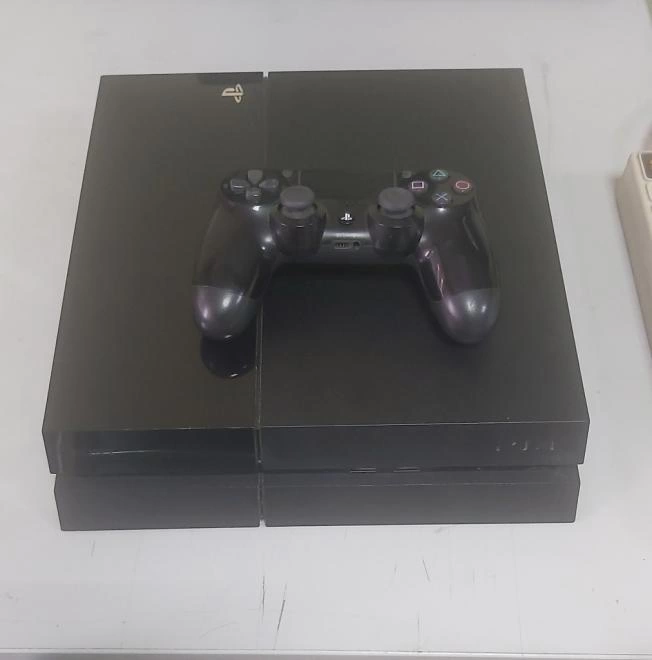 Игровая приставка PS4 Sony CUH-1108A 