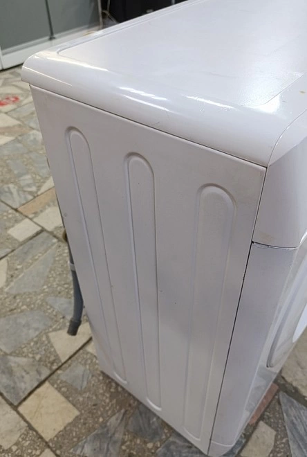 Стиральная машина Indesit BWSE 61051