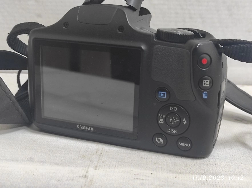 Фотоаппарат зеркальный Canon PC2152