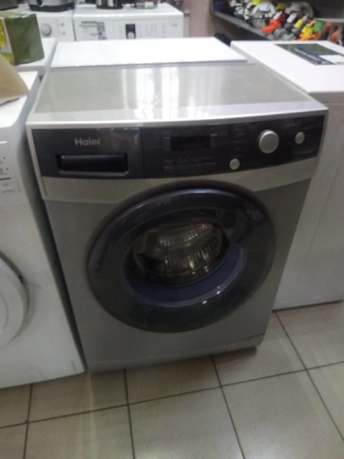 Стиральная машина Haier HW50-12866ME