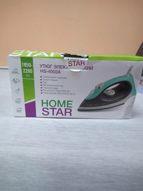 Утюг HomeStar HS-4002A
