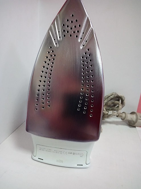 Утюг BRAUN SI 6560