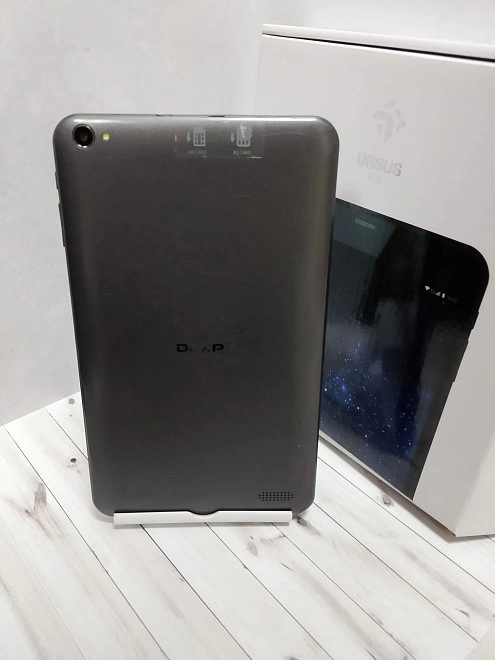 Планшетный компьютер Dexp B38 2/32gb