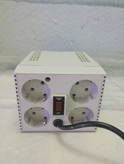 Стабилизатор напряжения Powercom TCA-2000