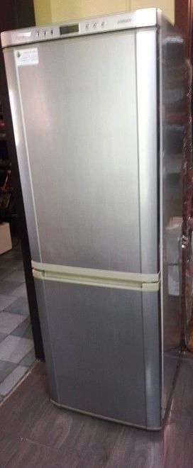 Холодильник Samsung RL33EBMS