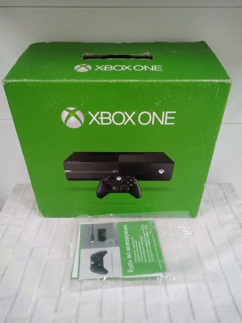 Игровая приставка X-Box One Microsoft Xbox ONE Black 1540  500 Gb 