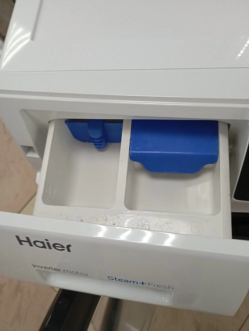 Стиральная машина Haier HW60-BP10919B