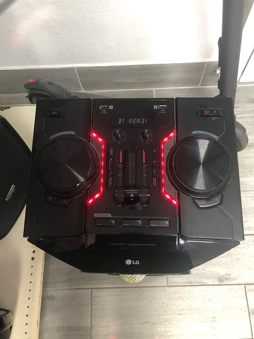 Акустическая система 1.0 LG XBOOM OM7560